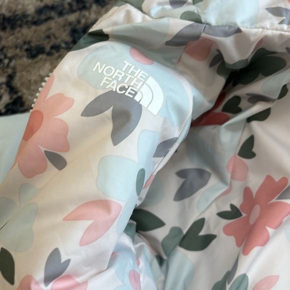 North face toddler girl4T excellent condition - Picture 5 of 7